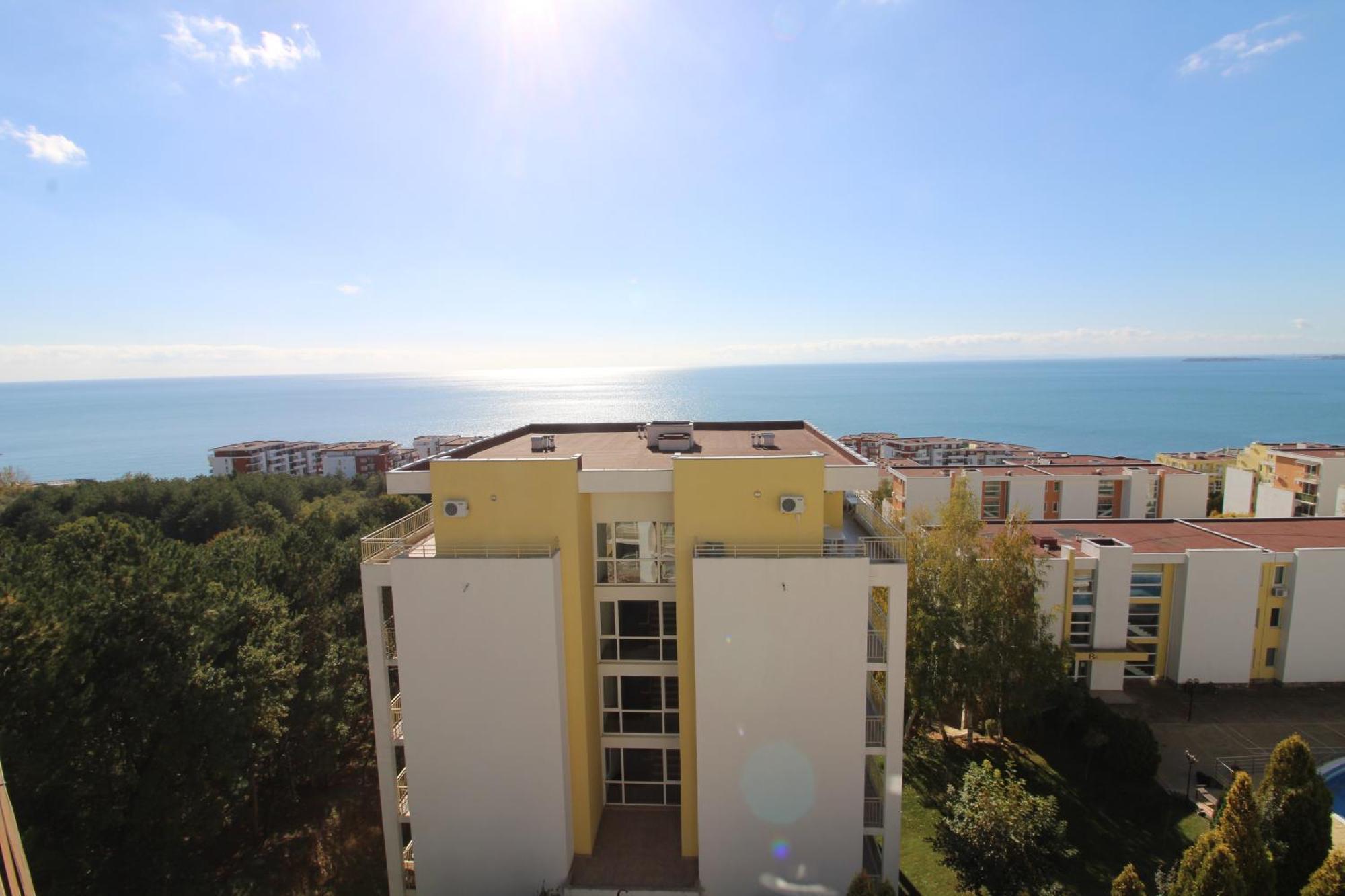 Fort Noks - Menada Apartments Свети Влас Стая снимка